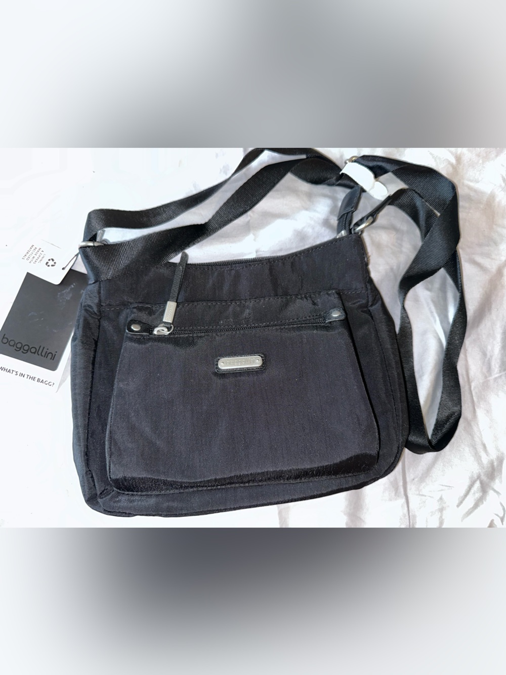 Bandolini Uptown Bagg with RFID Wristlet